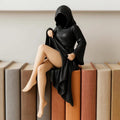 Statue Femme Assise en Résine - Décoration Halloween pour Bureau, Chambre ou Salon